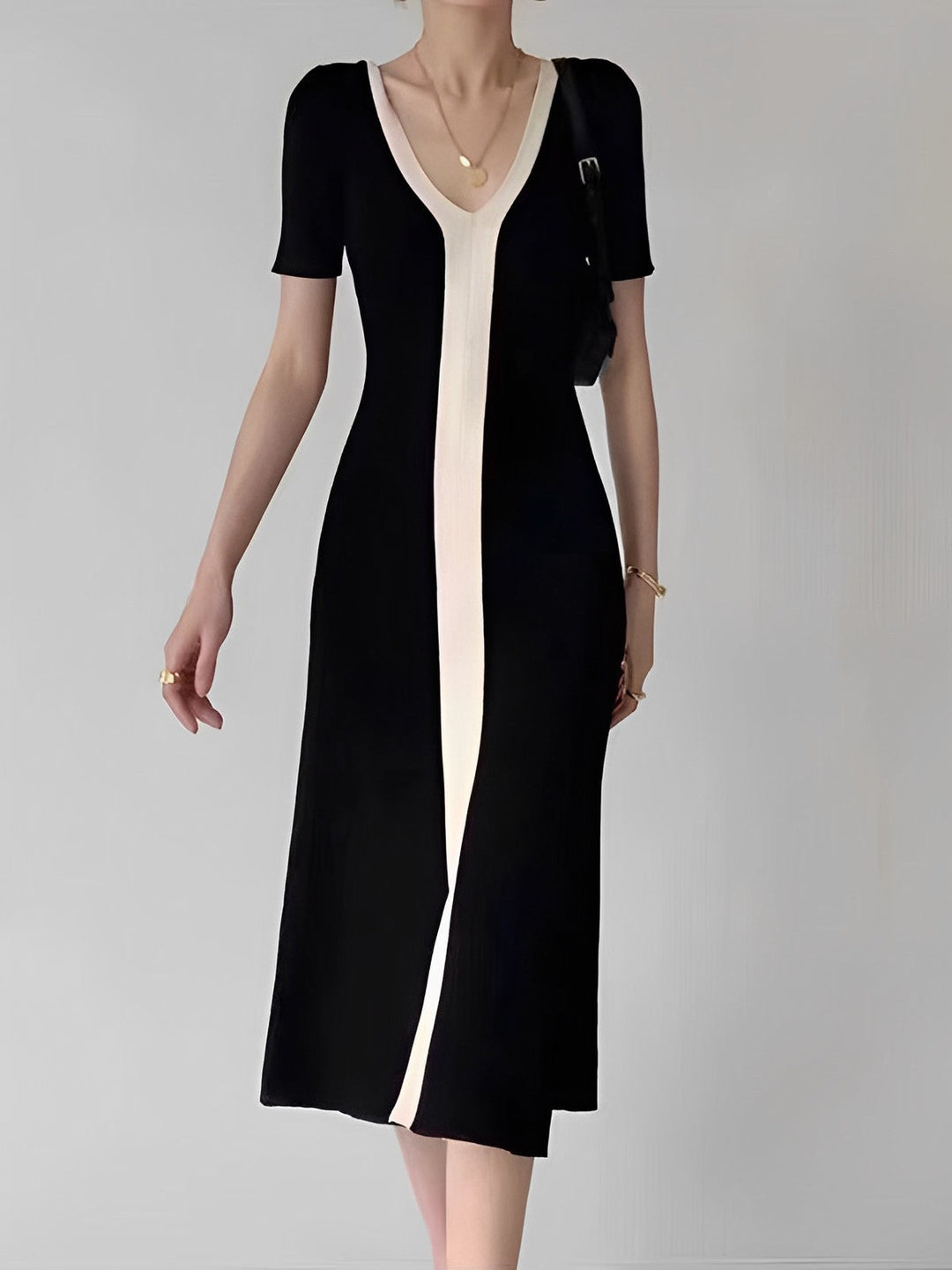 Zweiteiliges V-Ausschnitt-Strick-Schlitz-Midi-Kleid