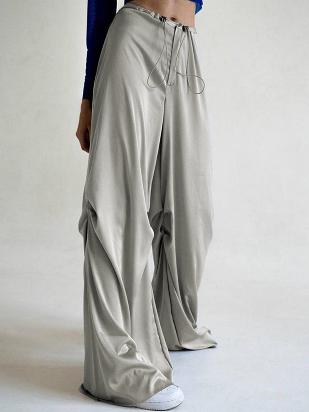 Oversized Satin Marlenehose