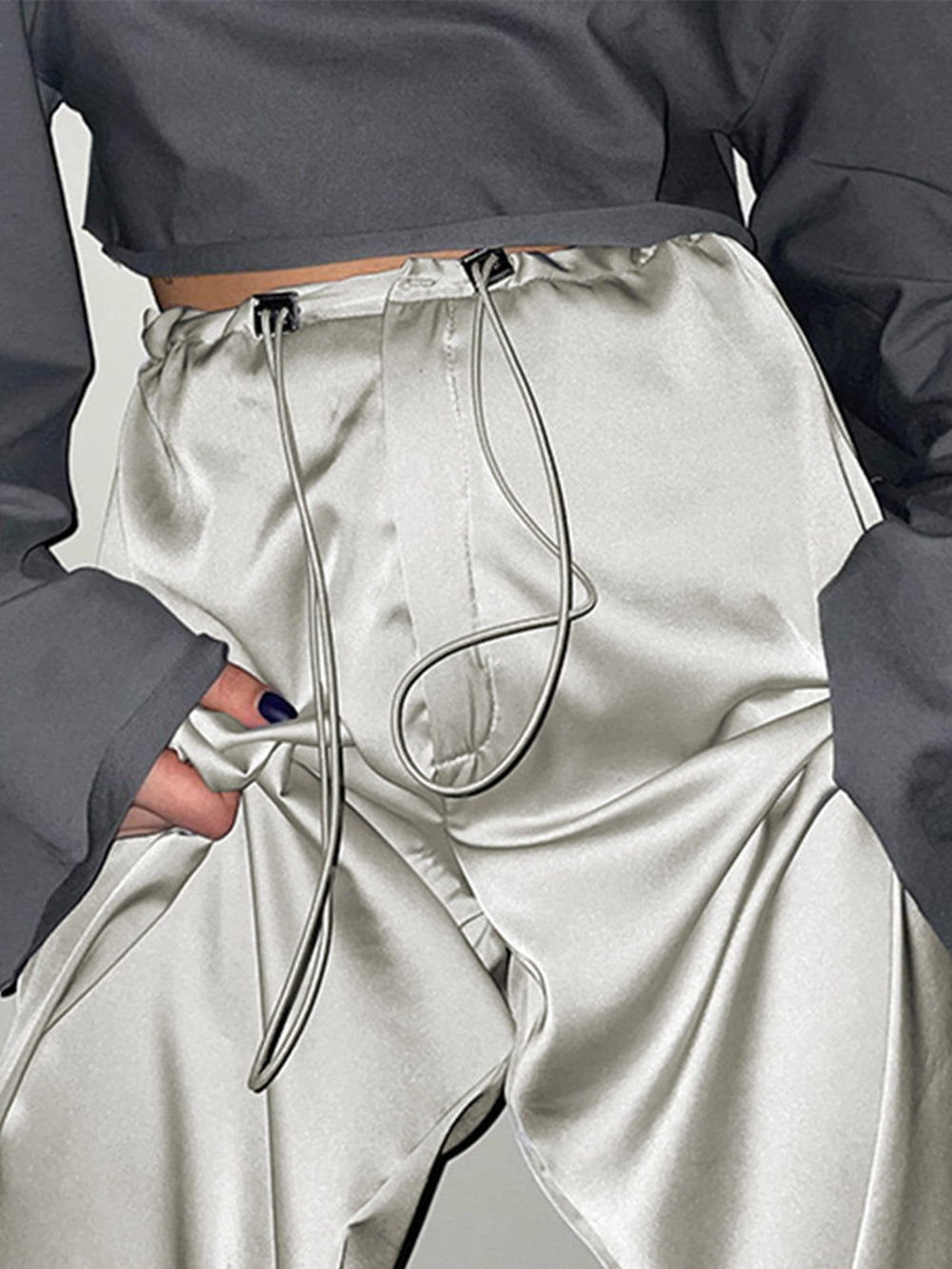 Oversized Satin Marlenehose
