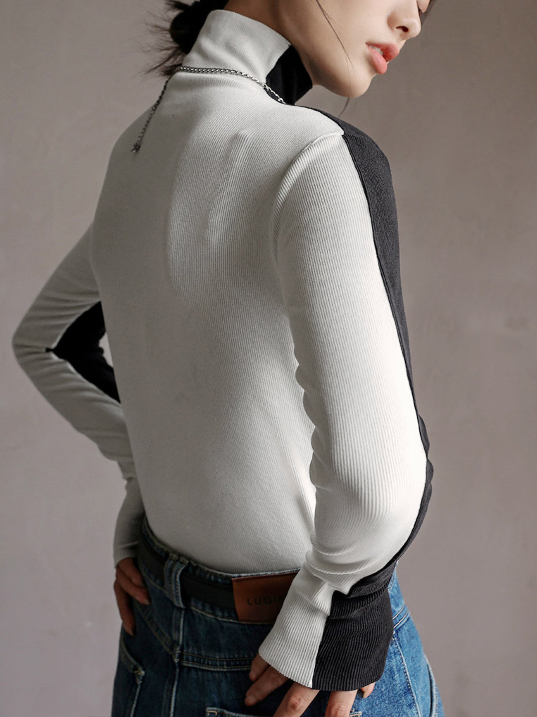 Langarmshirt mit Farbblockdesign auf beiden Seiten