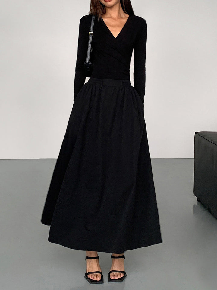 V-Ausschnitt Kleid mit langen Ärmeln und doppelten Taschen