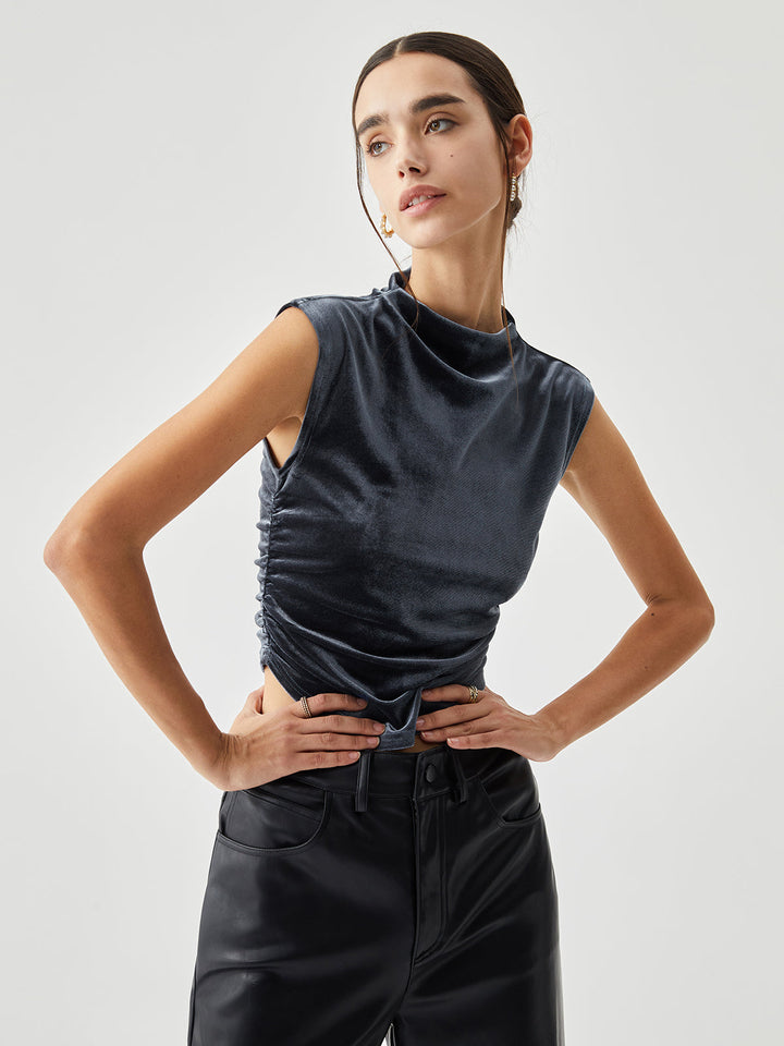 Samt-Drapierte-Mock-Neck-Ärmelloses-Crop-Top