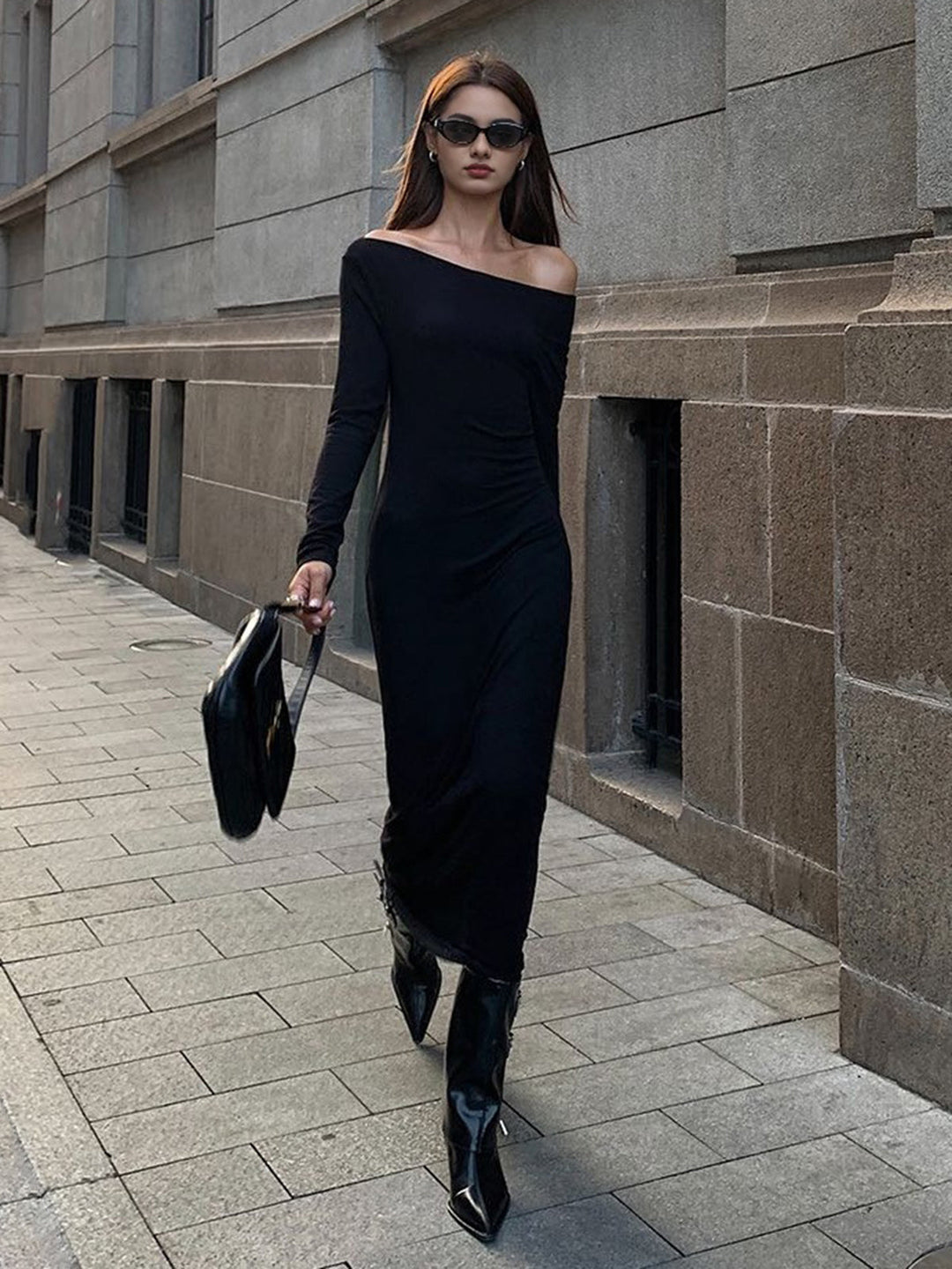 Off-Schulter-Rippstrick-Langarmkleid