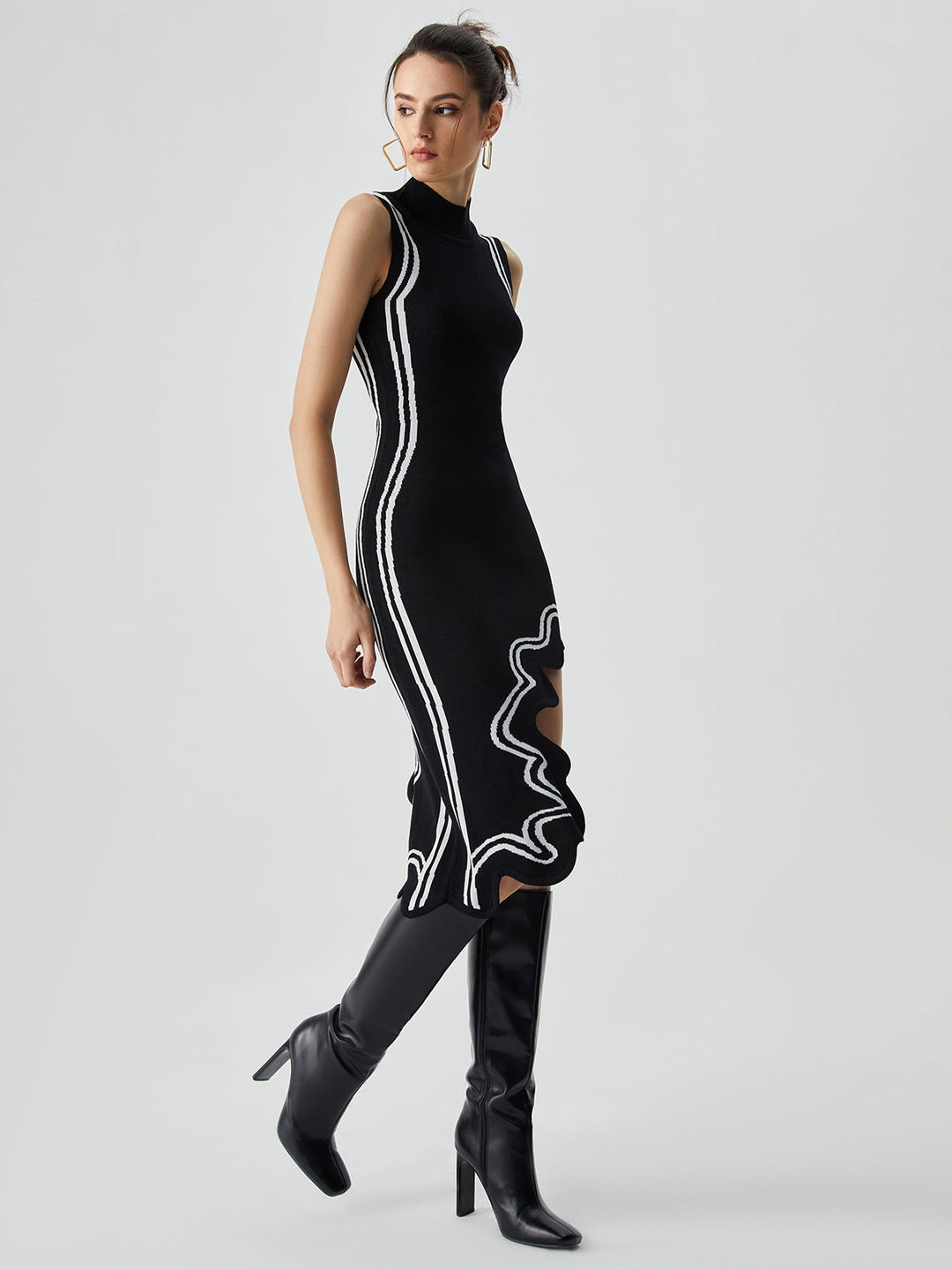 Strick asymmetrisches Kleid mit Kontrastbesatz und Stehkragen, Midi