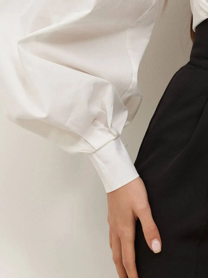 Asymmetrische Carmenbluse