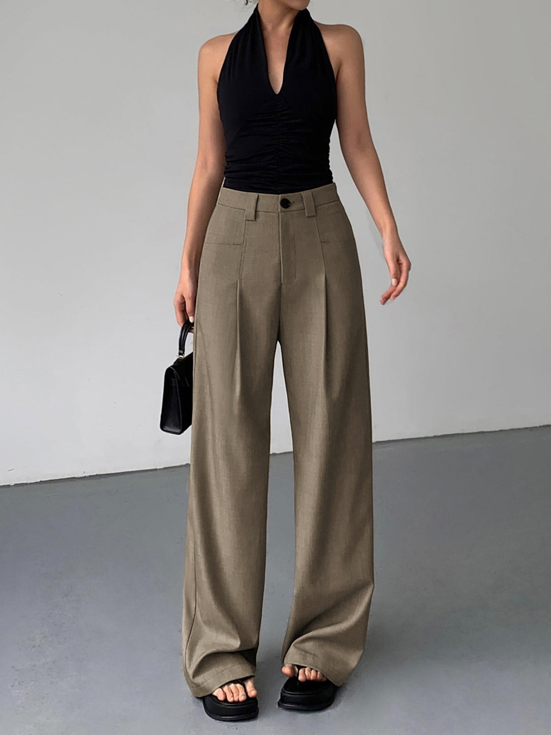Leggings mit weitem Bein und göttlichen Falten