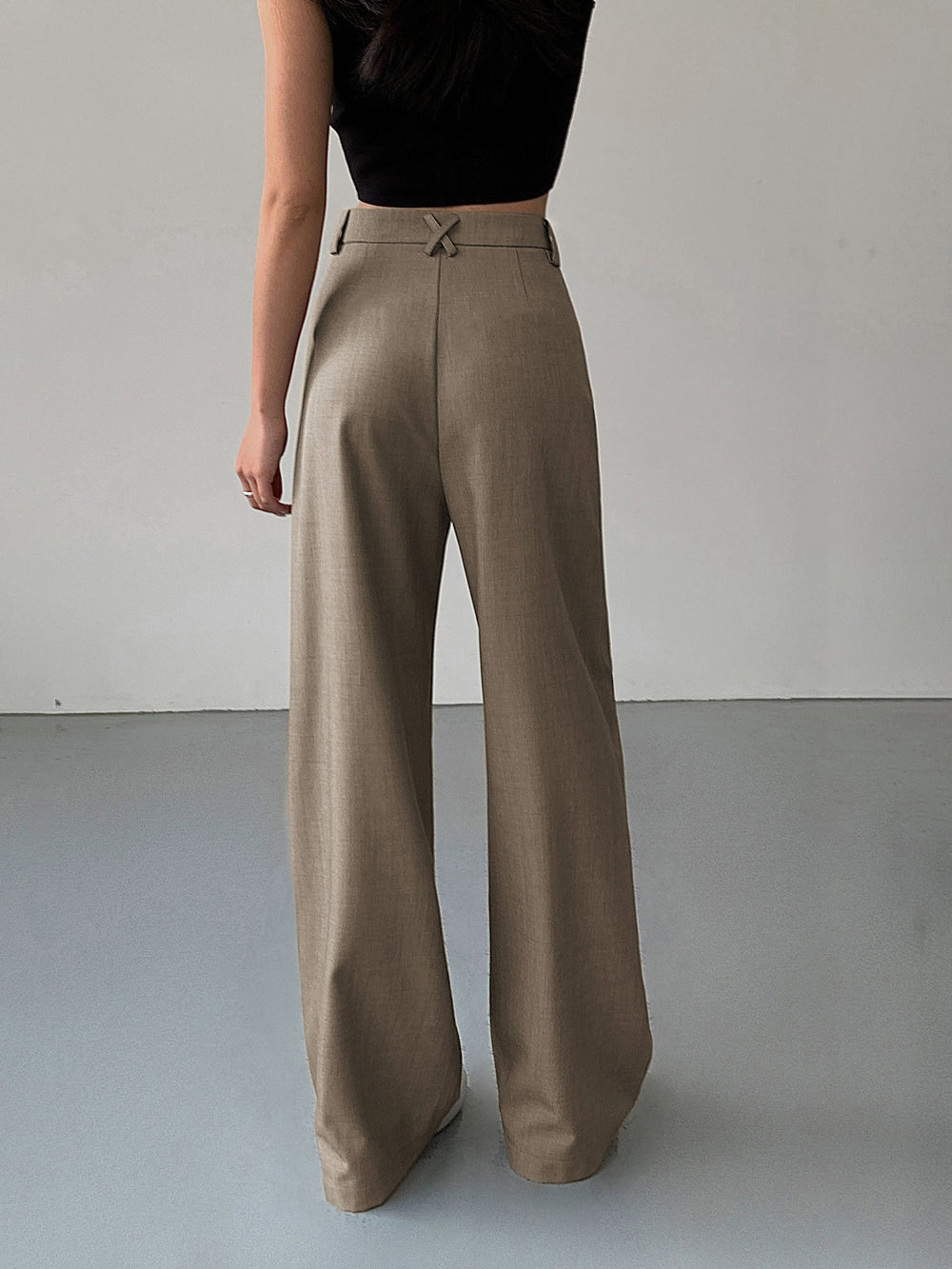 Leggings mit weitem Bein und göttlichen Falten