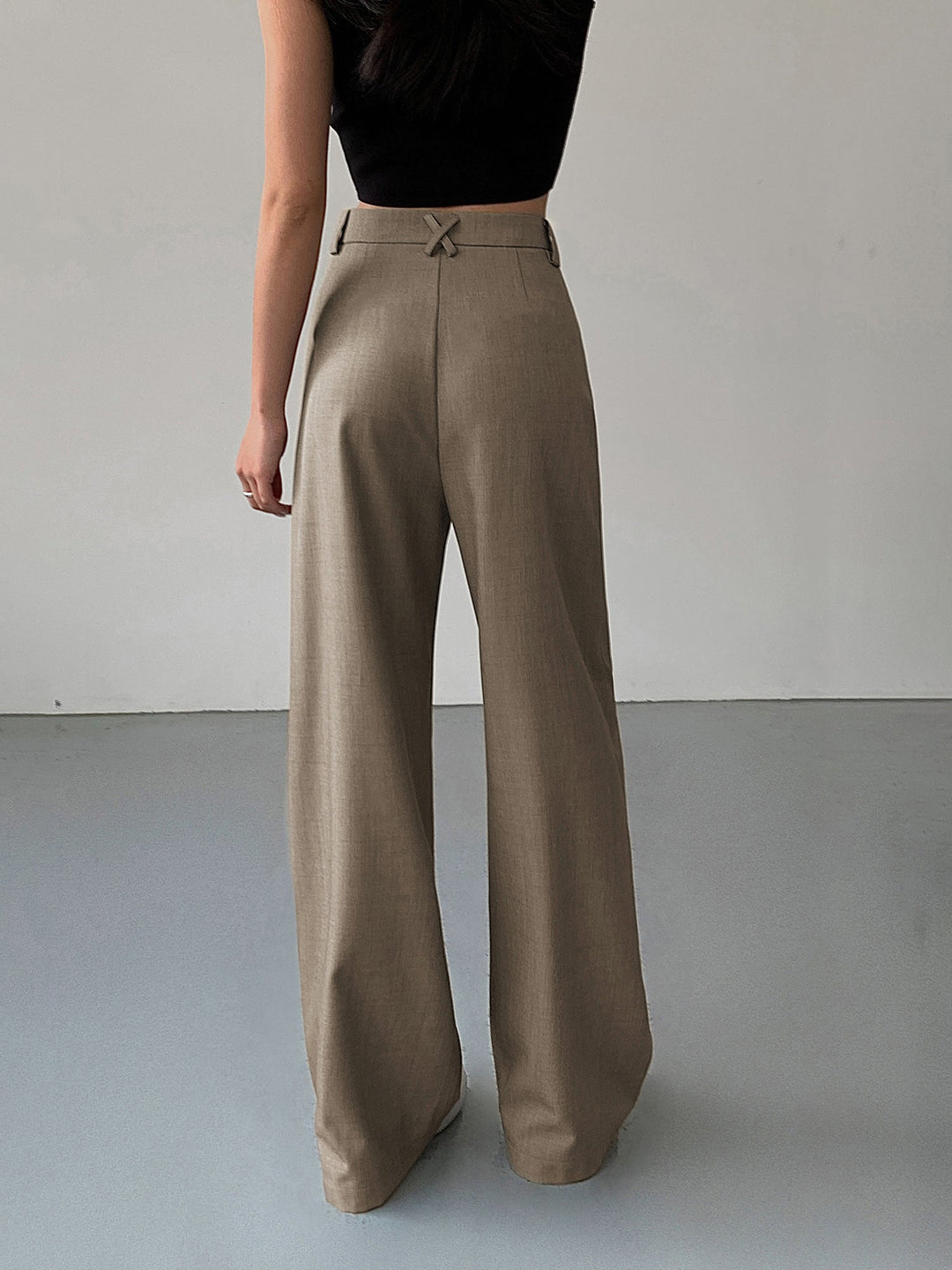 Leggings mit weitem Bein und göttlichen Falten