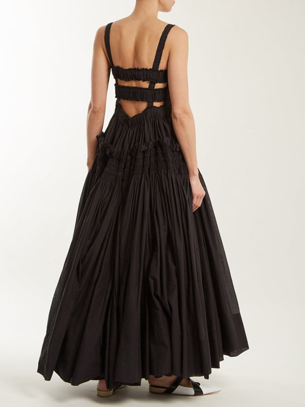 Schulterfreies Kleid mit geraffter Falte