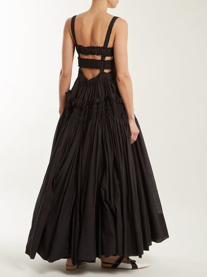 Schulterfreies Kleid mit geraffter Falte