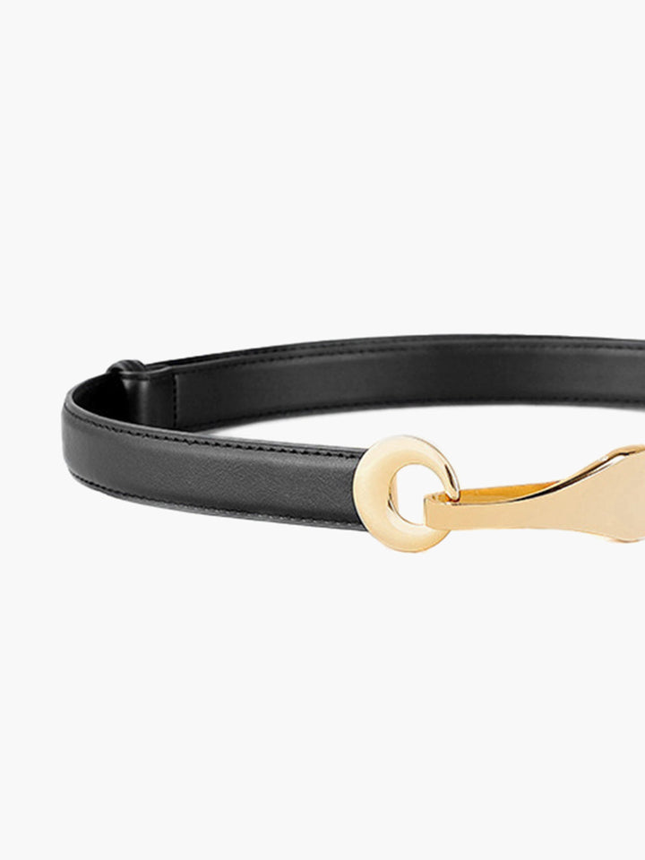 Leder Gürtel mit goldener Schnalle