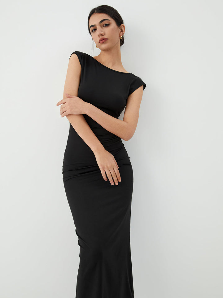 Ärmelloses Midikleid mit durchgehendem Muster
