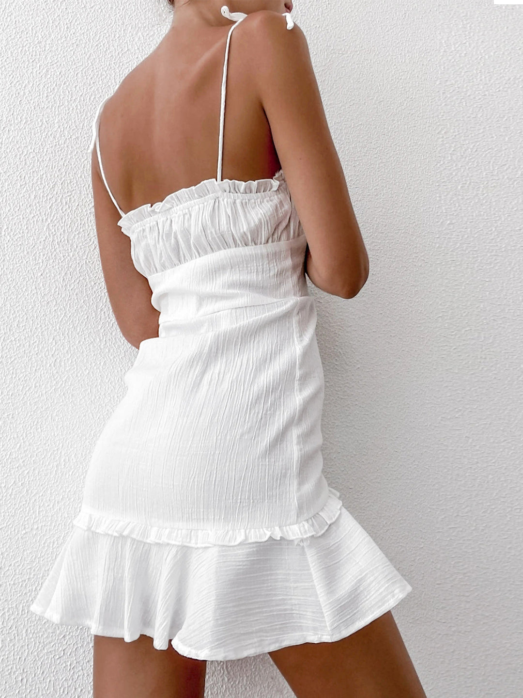 Sexy V-Ausschnitt Rüschenrock Enges Sling-Kurzes Kleid