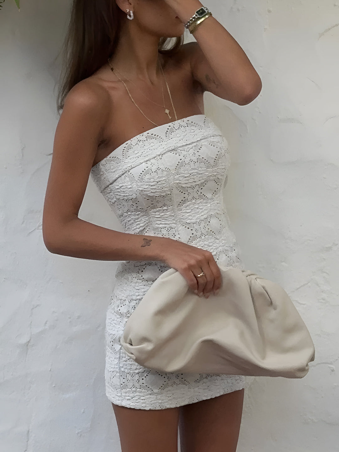 Halbdurchsichtiges Spitzen-Tube-Kleid