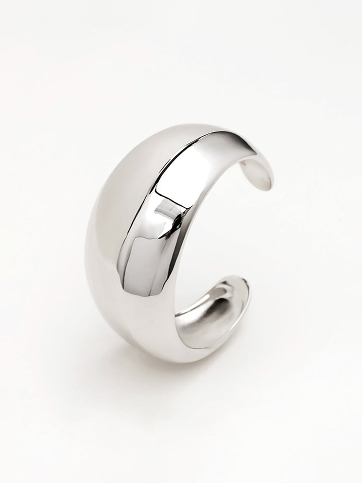 Glänzendes schlichtes Ring-Armband