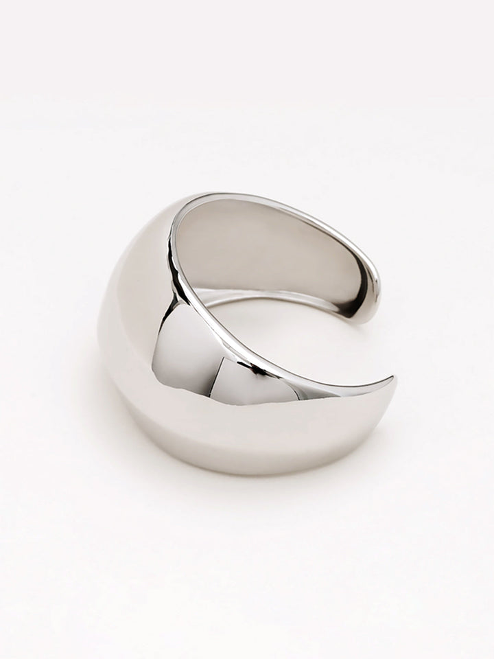 Glänzendes schlichtes Ring-Armband