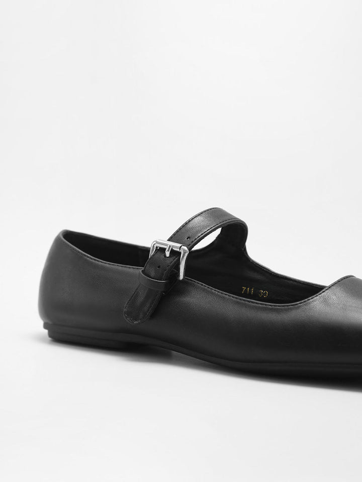 Strap Mary Jane Ballerinas