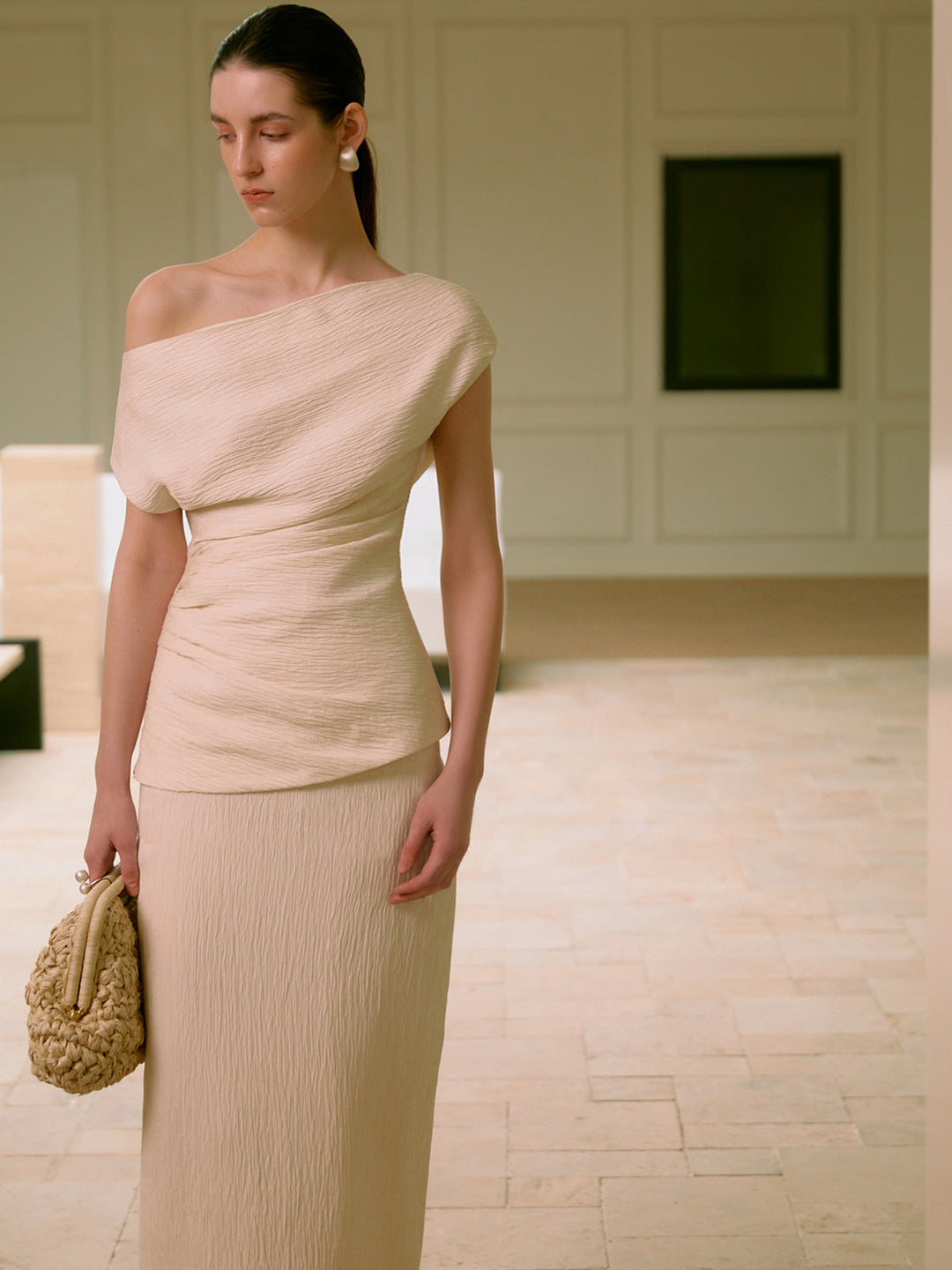 Asymmetrischer Rundhalsausschnitt One-Shoulder-Shirt mit Falten