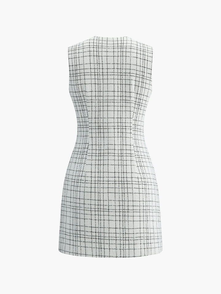 Kleid mit Karomuster und Perlenknöpfen