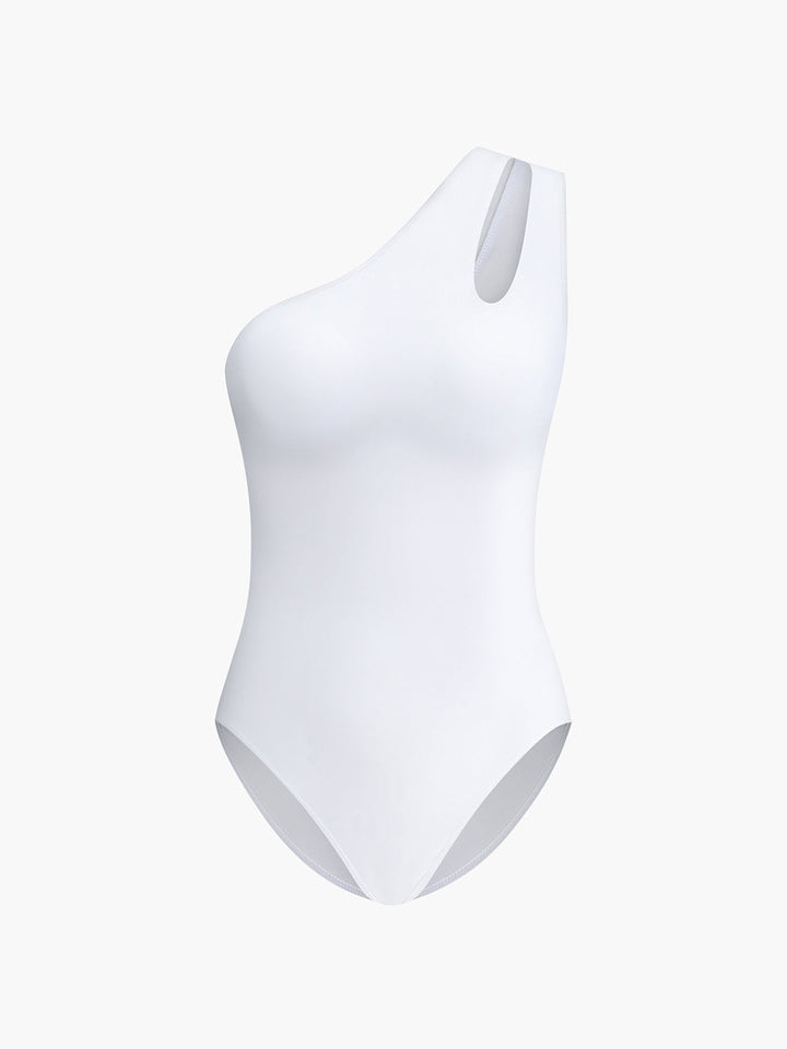 Asymmetrischer Cut-Out-Badeanzug