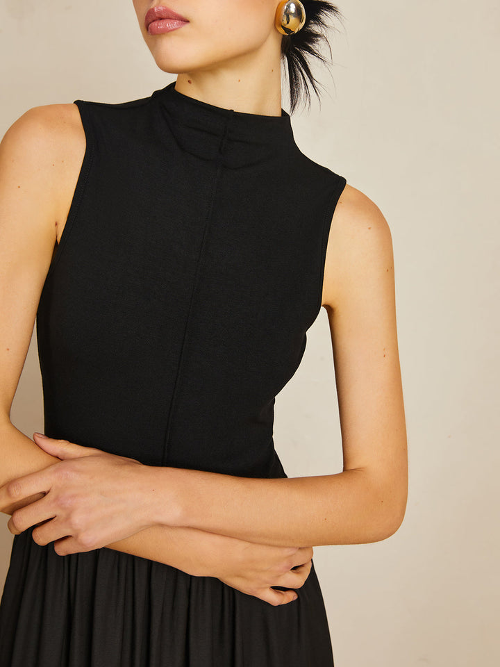 Schwarzes Samtkragen-Ärmelloses Langes Kleid
