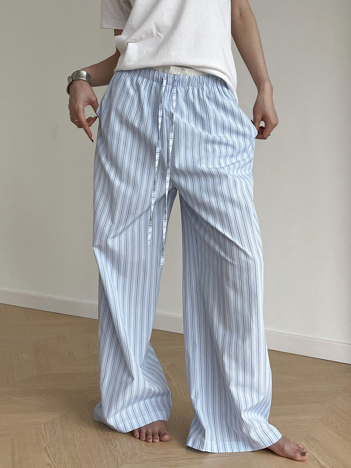 Stripe Loose Double-Waisted Tie Front Hose