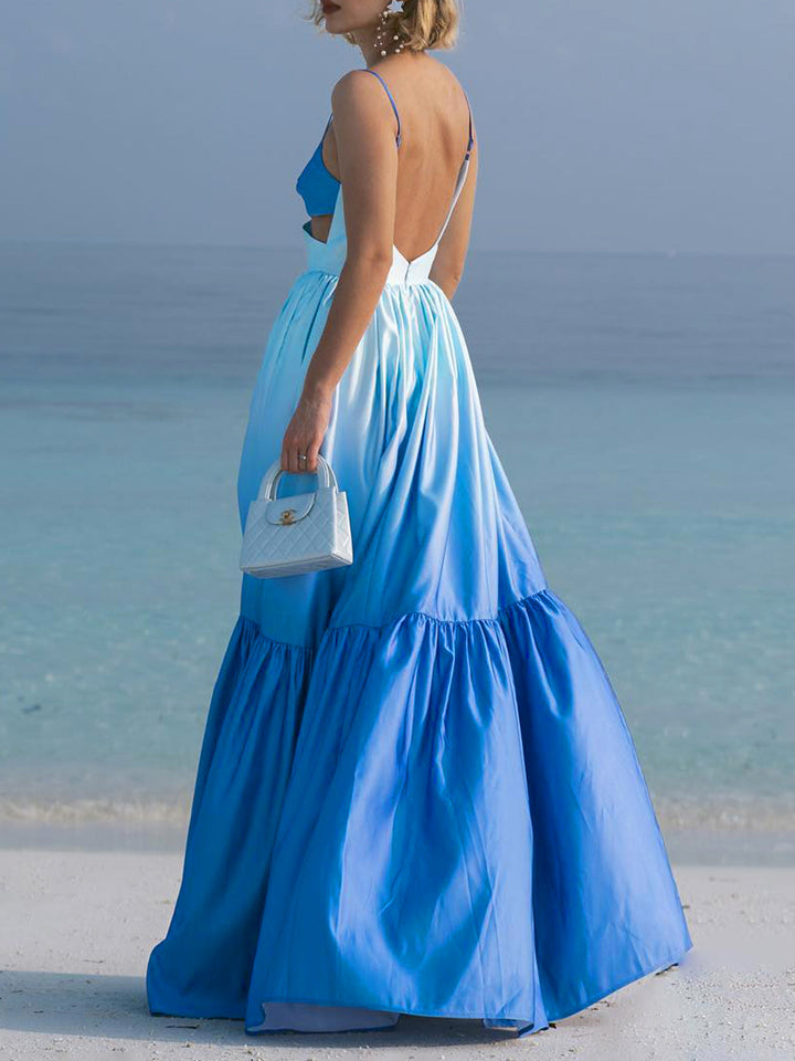 Rückenfreies Kleid mit Cutout und langen Ärmeln