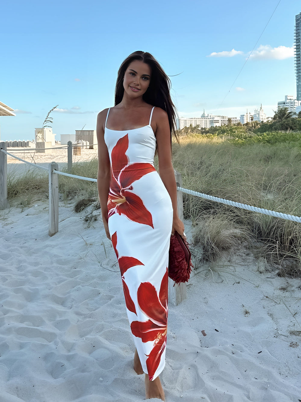 Blumenkleid mit Spaghettiträgern und Schlitz Maxikleid