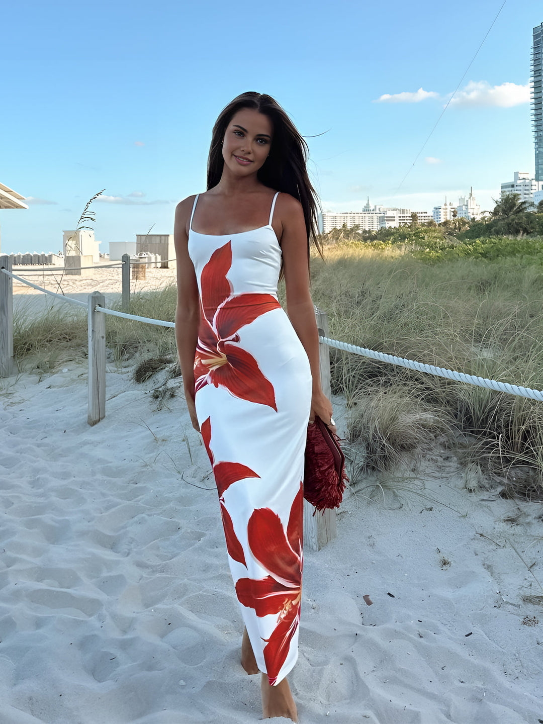 Blumenkleid mit Spaghettiträgern und Schlitz Maxikleid