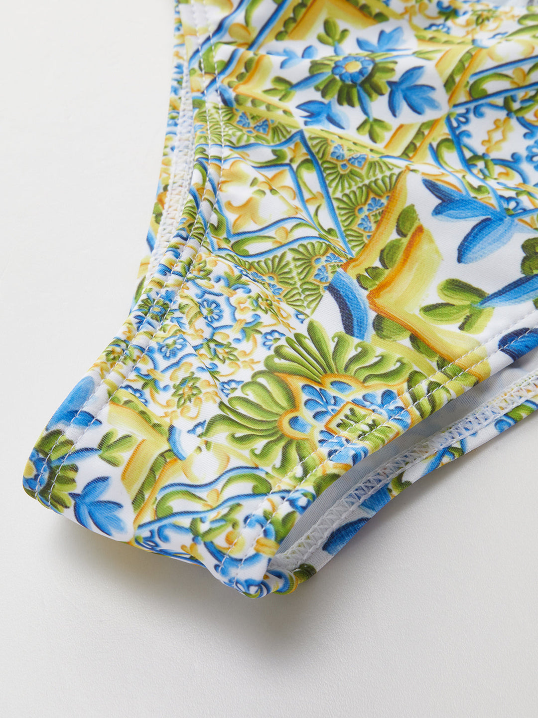 Trägerloser Print-Bikini mit Knoten