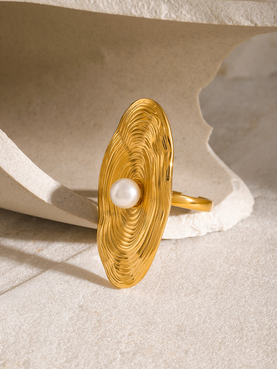 Goldener Perlenring