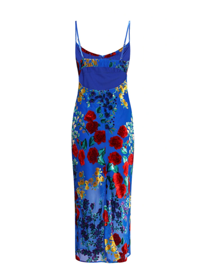 Samtkleid mit Blumenapplikation