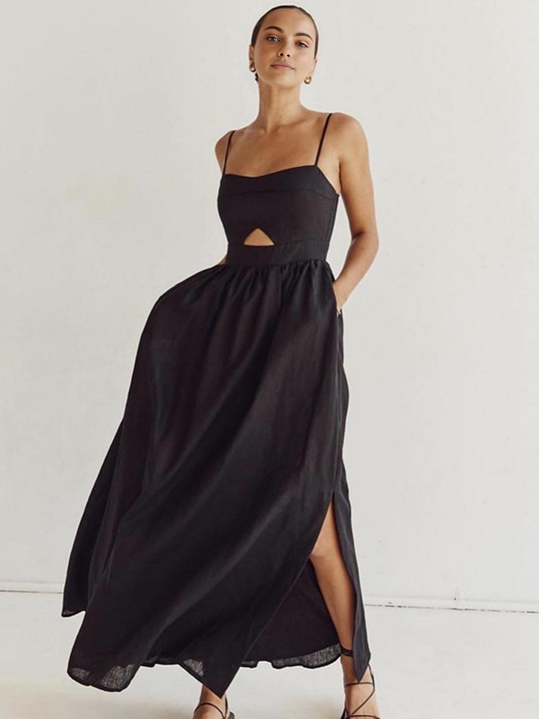 Bavellose Lang Kleid Mit Taschen Und Ausschnitt