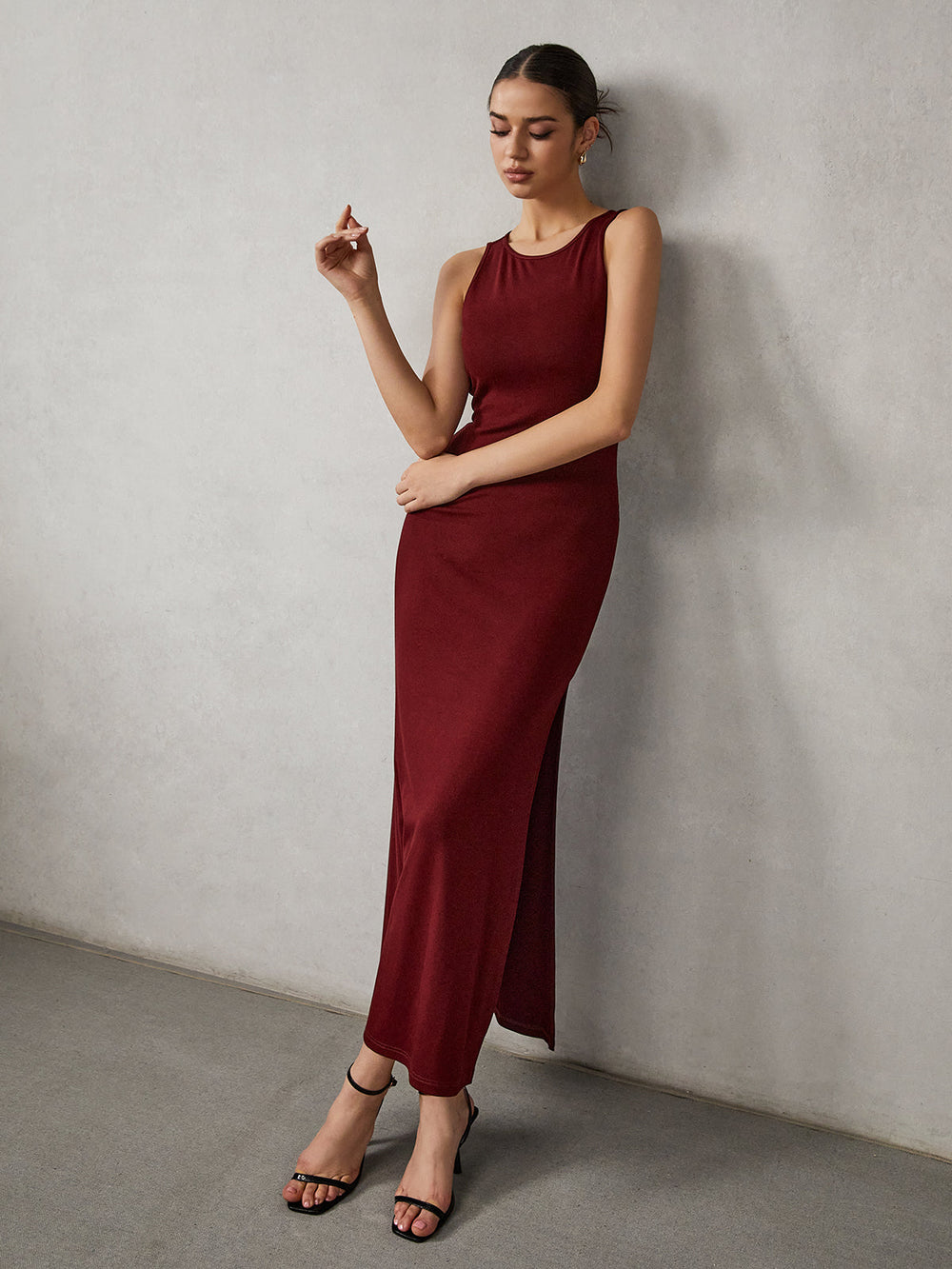 Seitenschlitz-Kleid rückenfrei lang