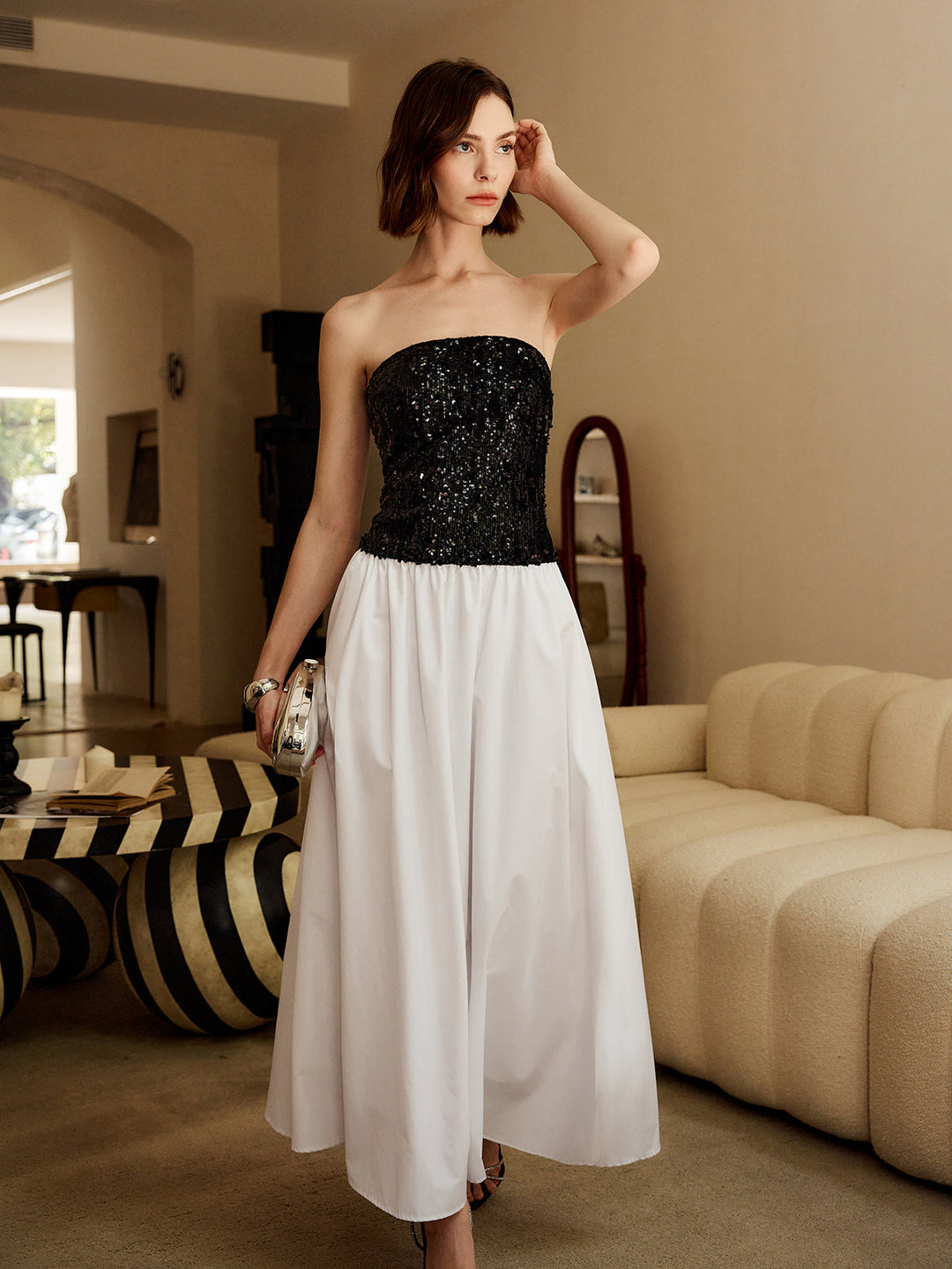 Gekräuseltes Pailletten-Trägerkleid