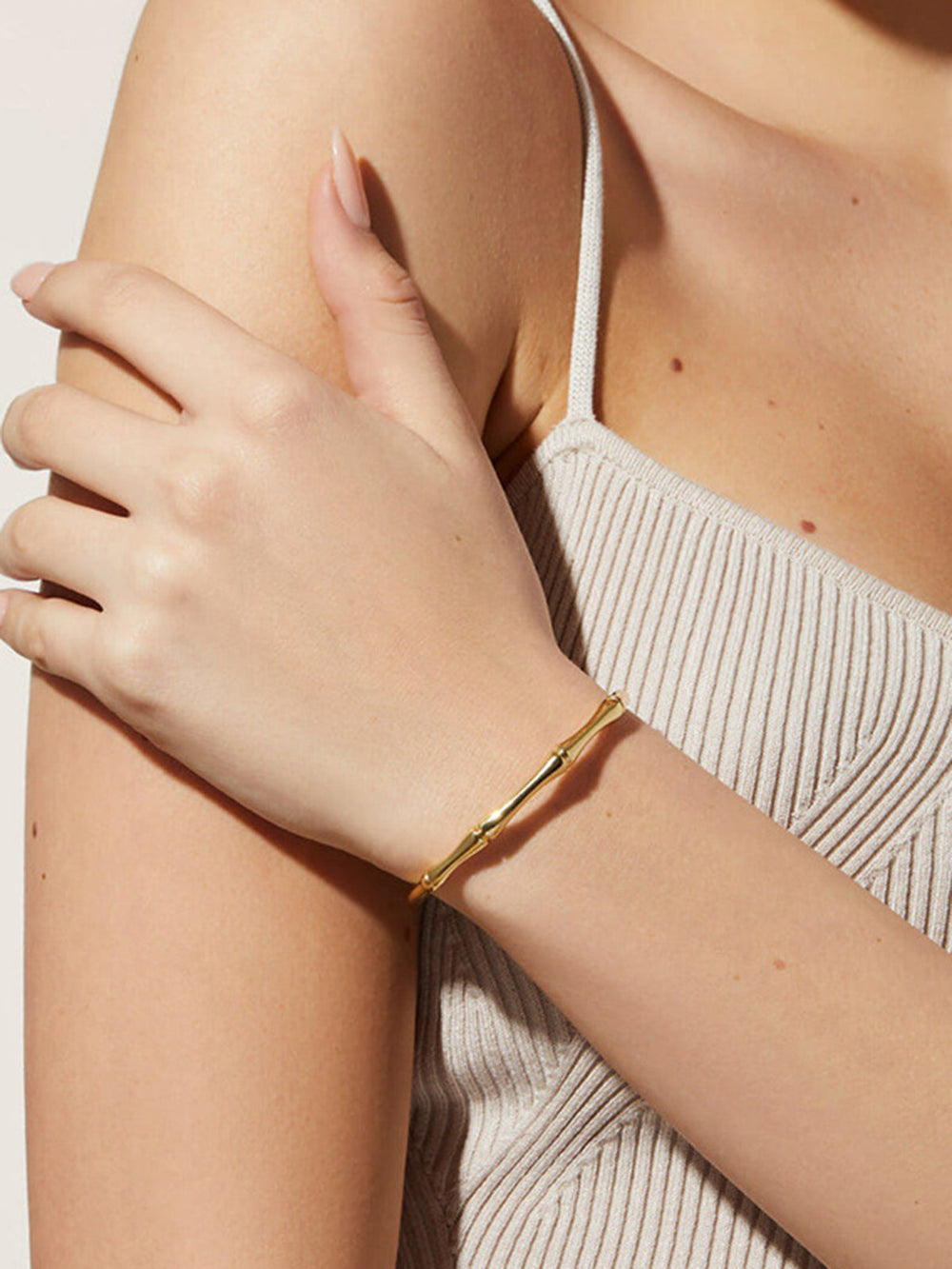 Goldener Bambusarmreif