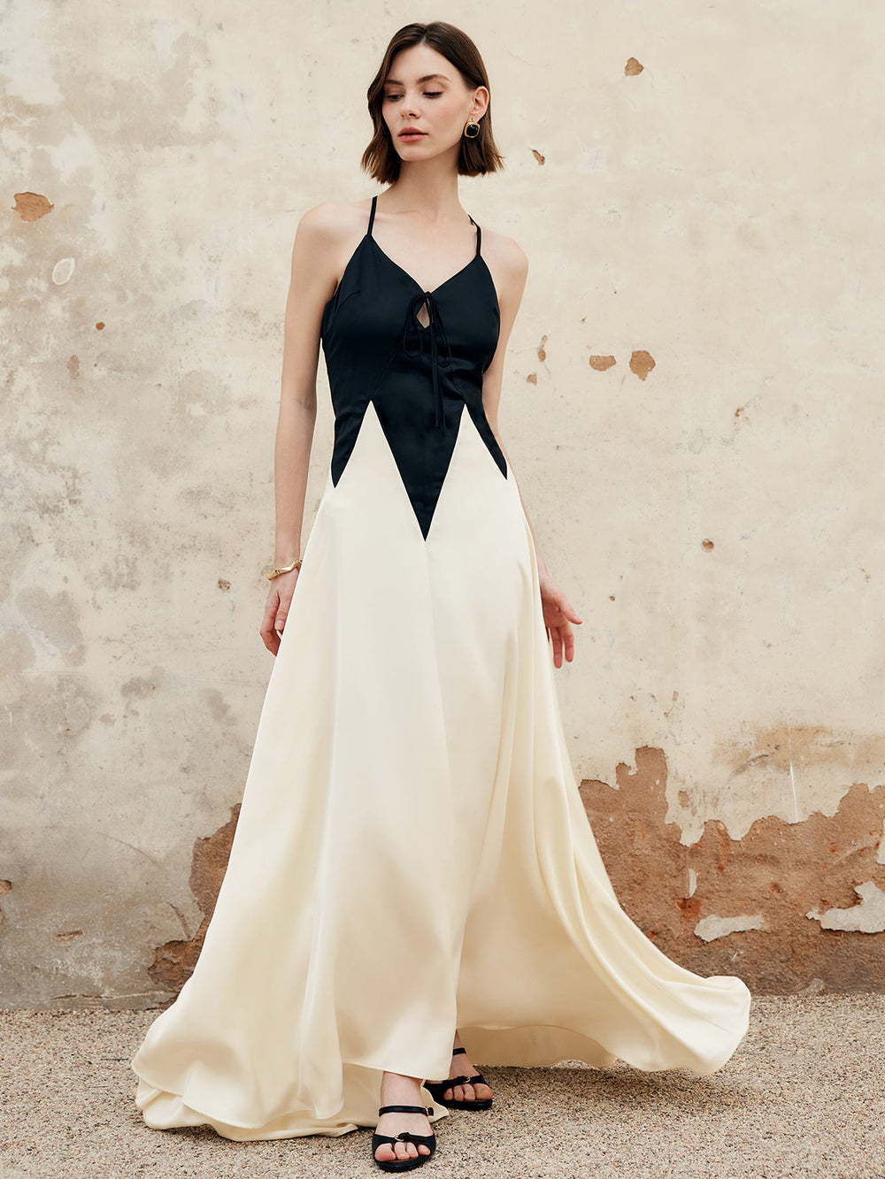 Color Block Plissee Cut-Out Neckholder-Maxikleid