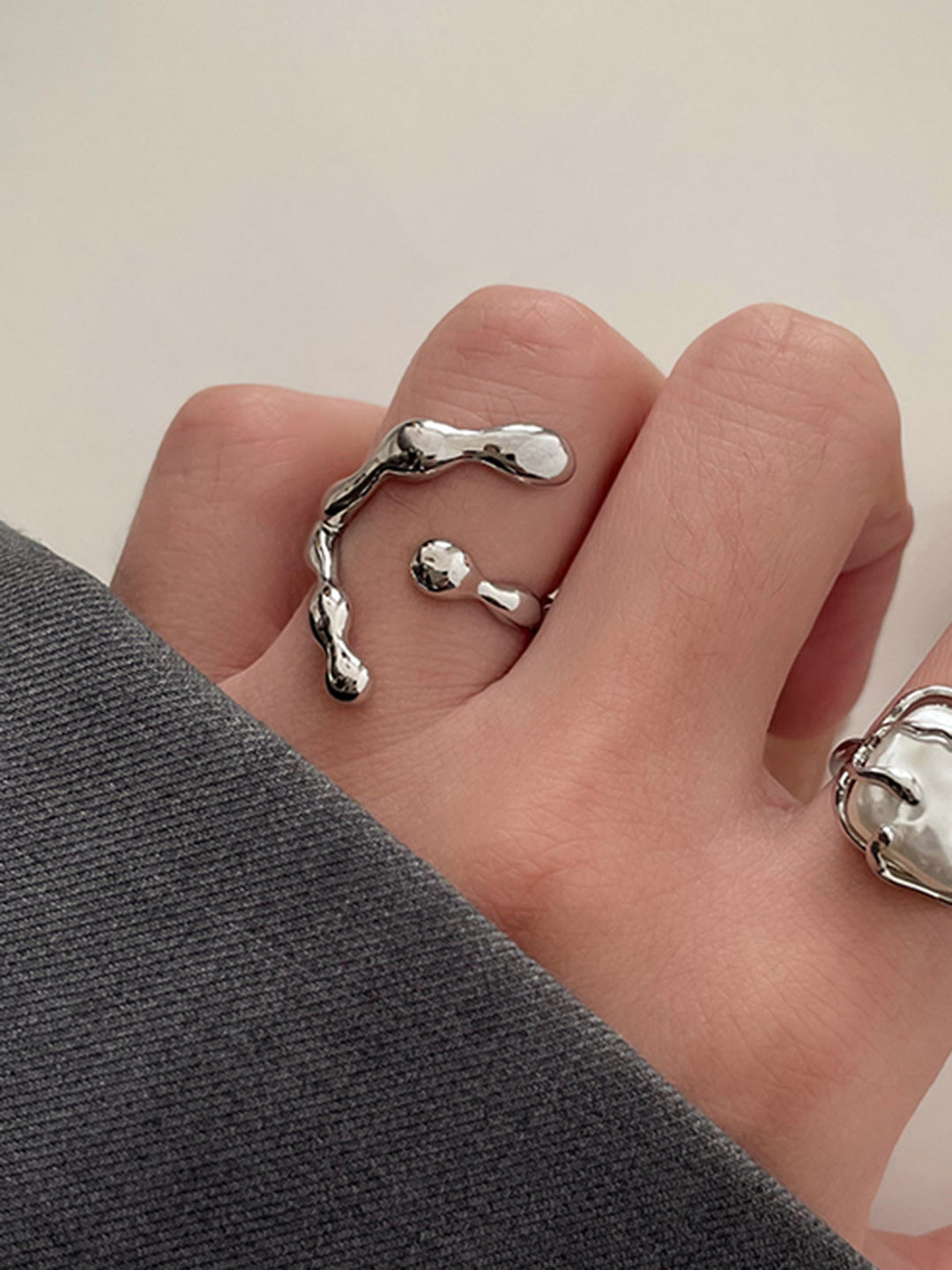 1 Stück minimalistischer Halbmondring
