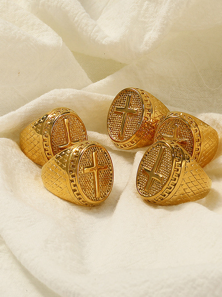 Retro Gold Texturierter Kreuzring