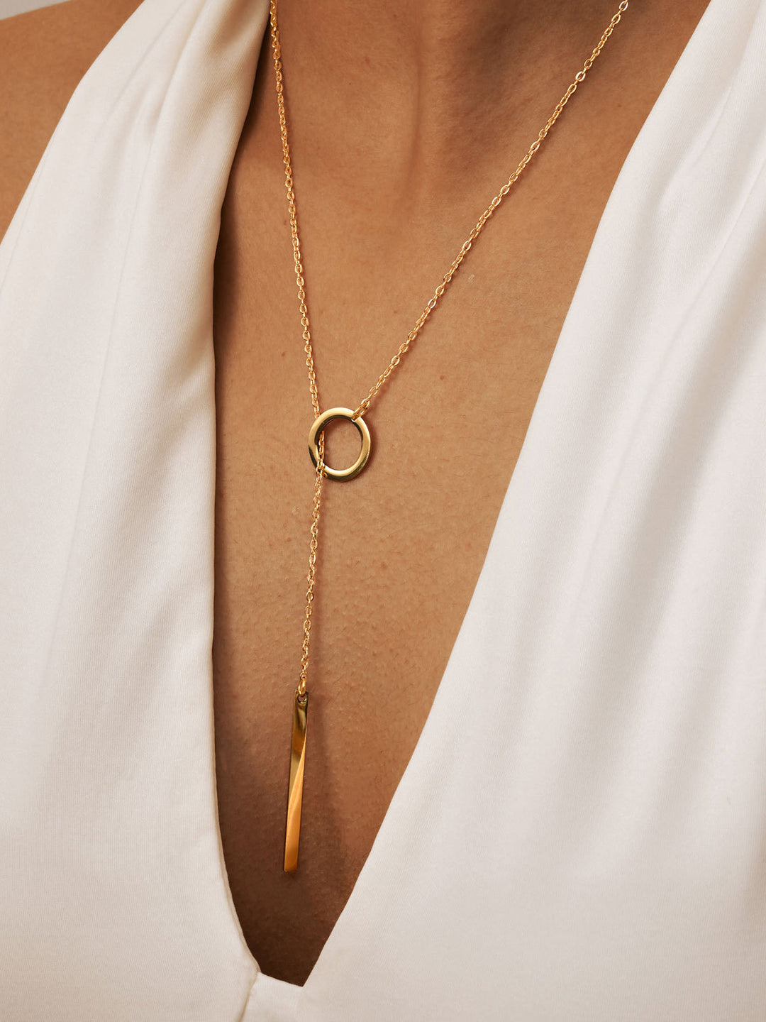 Goldenes Lariat Bar Y Halskette