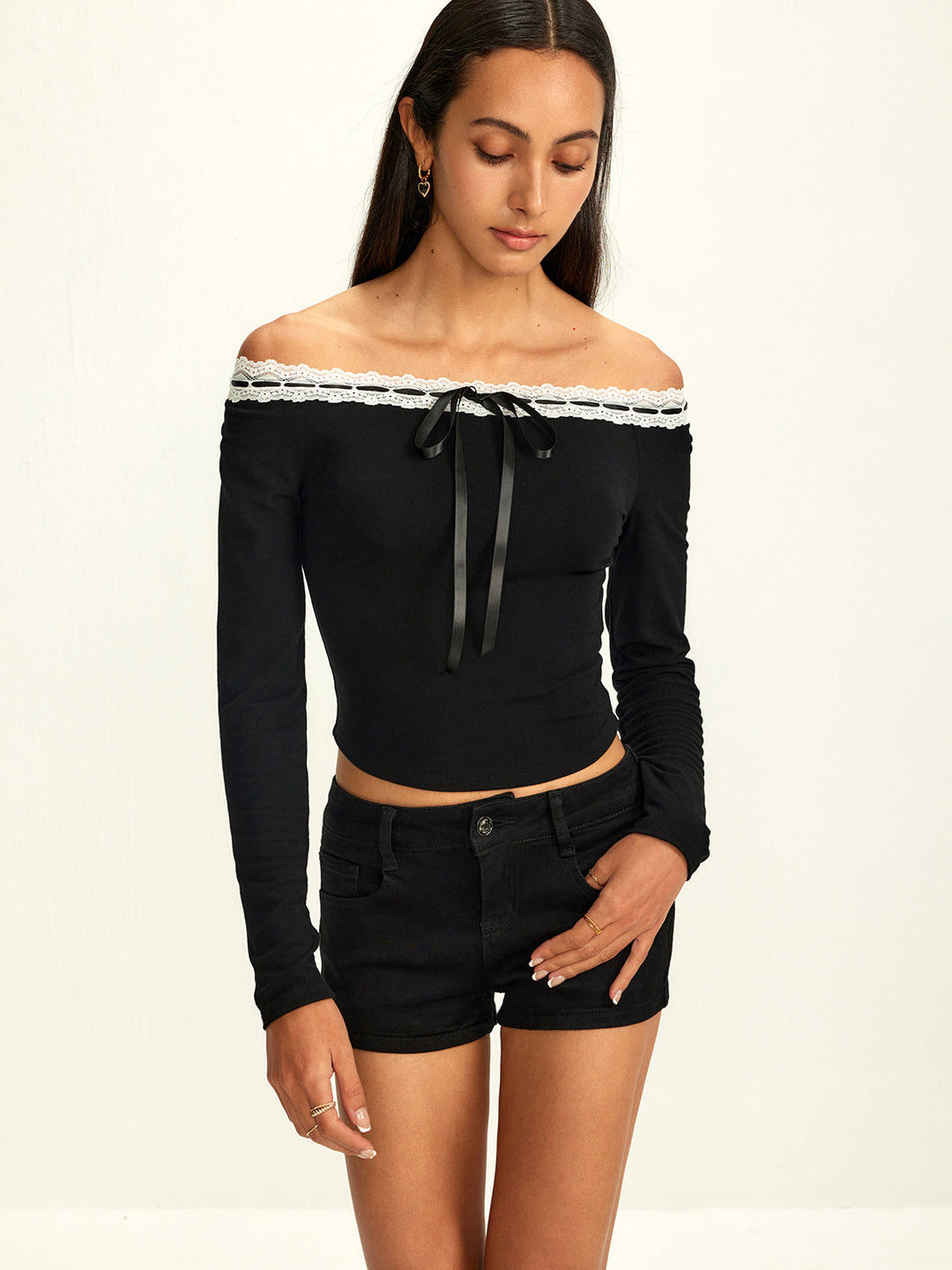 Off-Shoulder Spitzenbluse