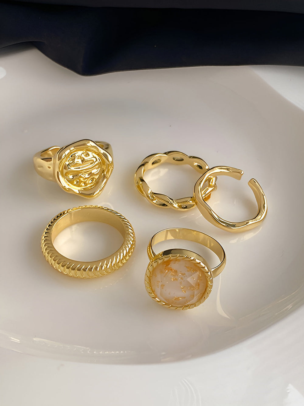 5er Set Hochwertiger Goldener Creolen-Ring