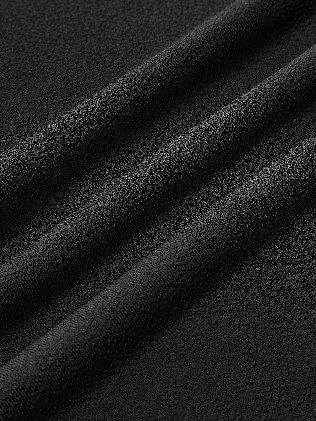 Asymmetrisches Metall-Schmetterling-Oberteil mit einem Schulterträger