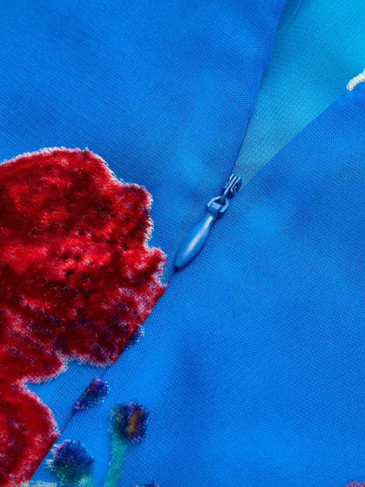 Samt Jacquard Kleid mit Rückenausschnitt und Neckholder