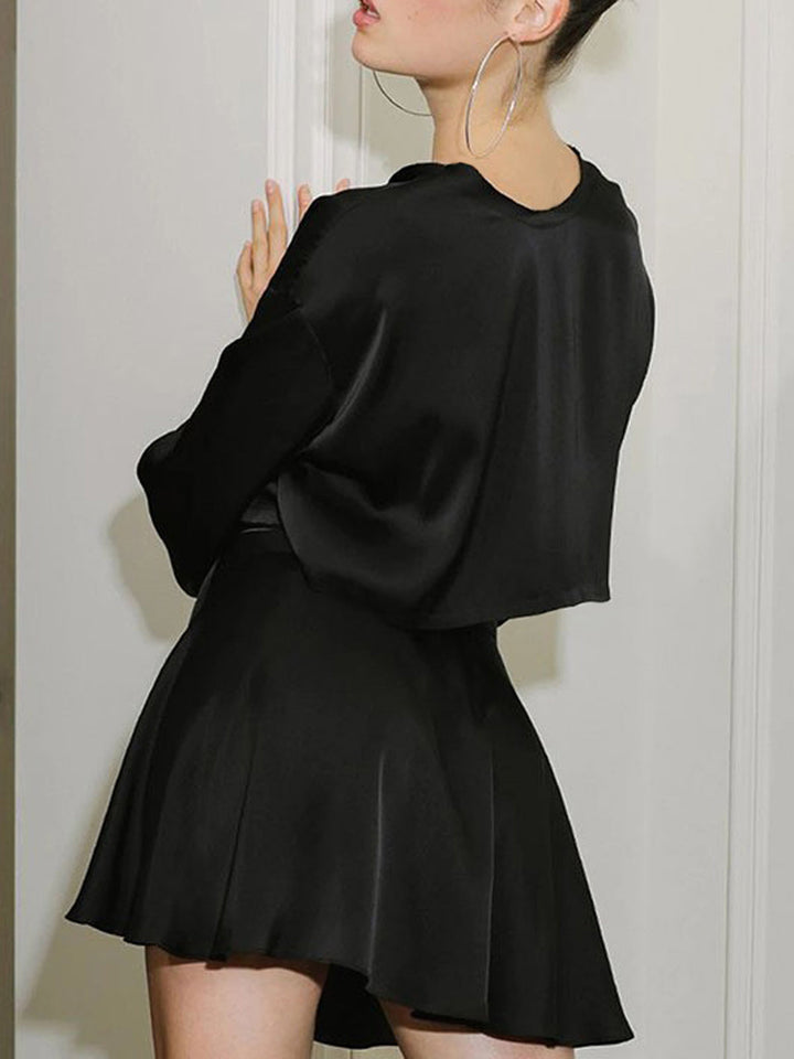 Satin Zweiteiliges Rockset mit rohem Saum und Bindung