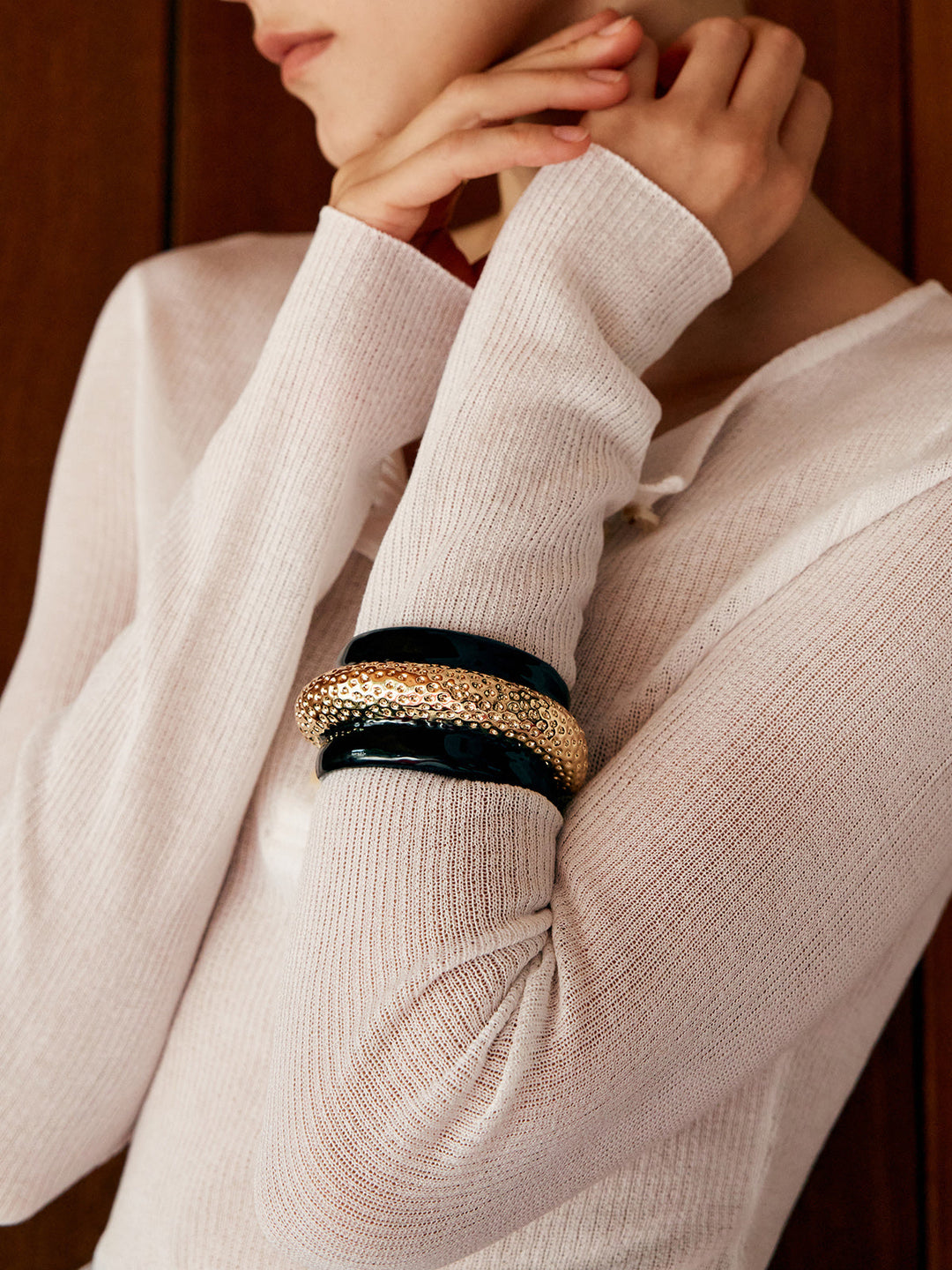 Zwei Tone Breit Gehämmertes Armband