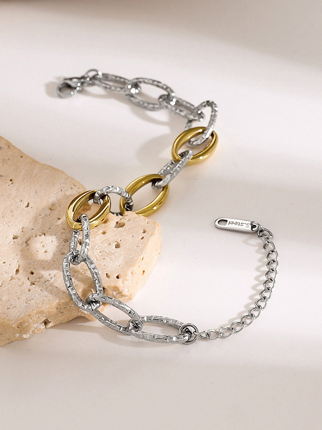 Goldfarbenes & Silbernes Gliederarmband