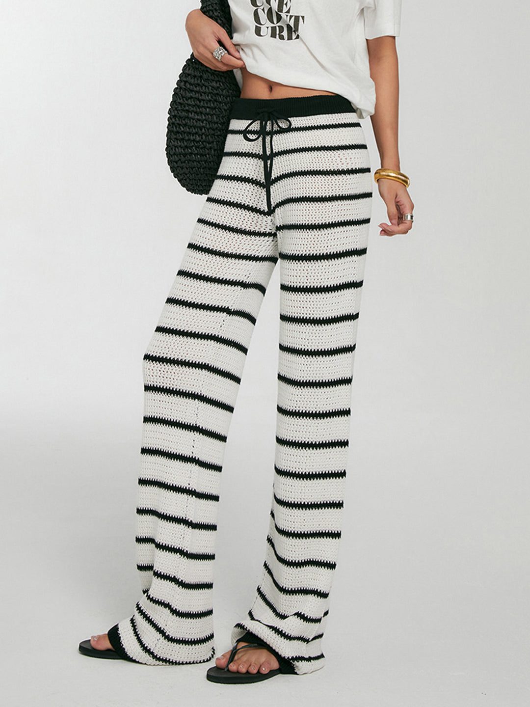 Gestreifte Strickhose mit Kordelzug