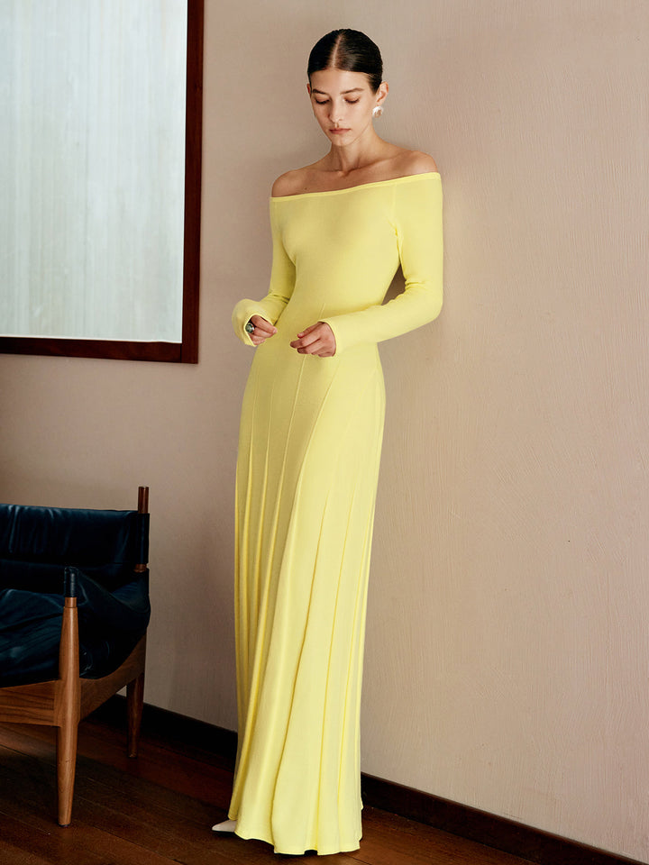 Off-Schulter-Pullover-Kleid mit Falten
