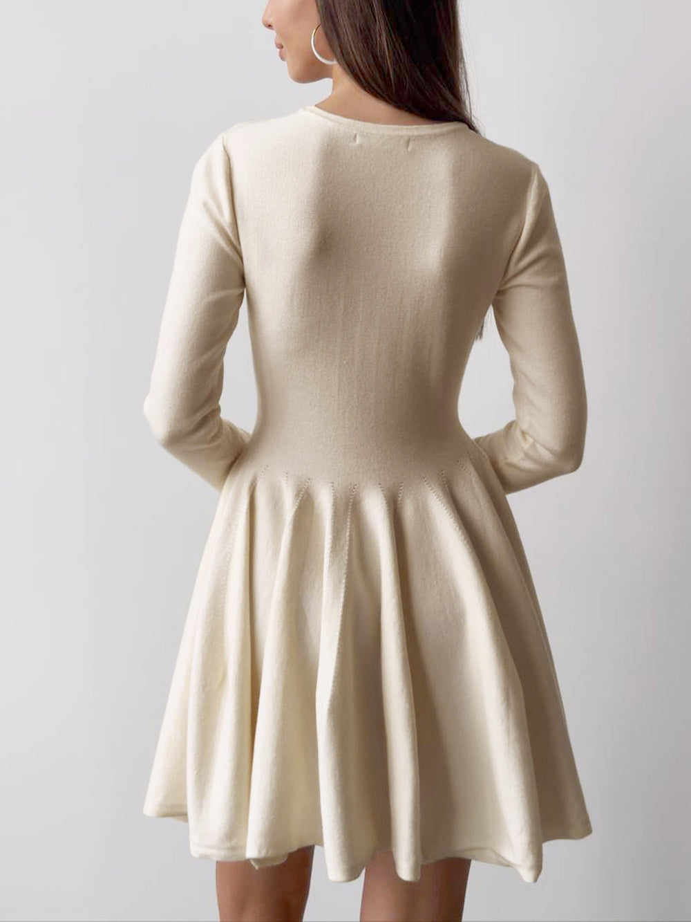 Schlichter Pullover-Strickkleid Kurz